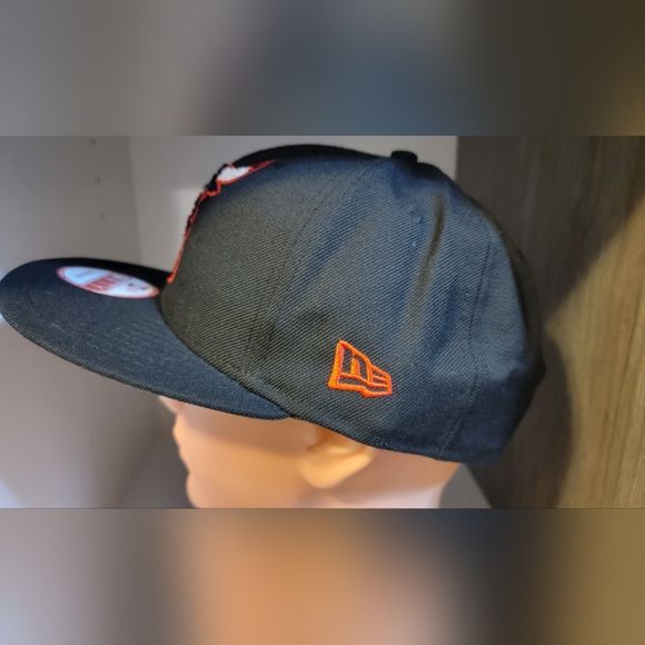 BNWOT Chicago Bulls Snapback Hat - Picture 2 of 7